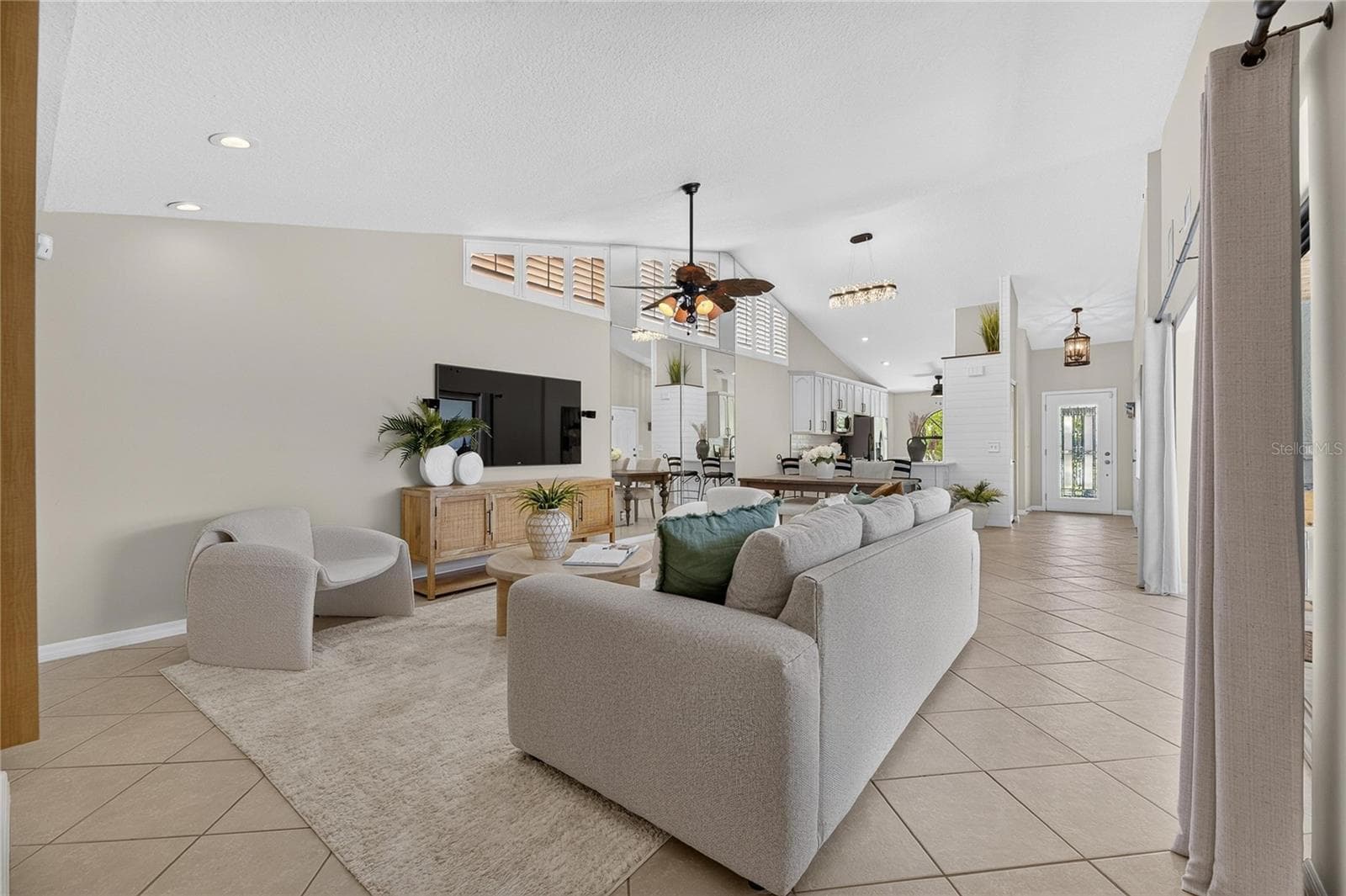 Single Family Residence at 918 SHAGOS DR, APOLLO BEACH, photo 28 of 75