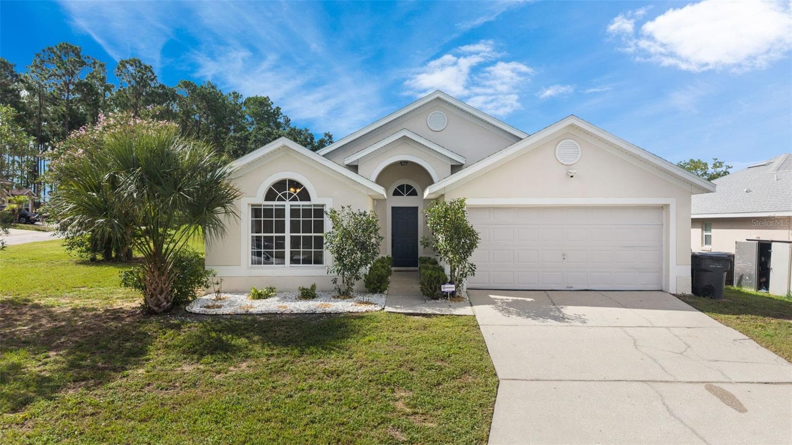 173 HILLSIDE DR