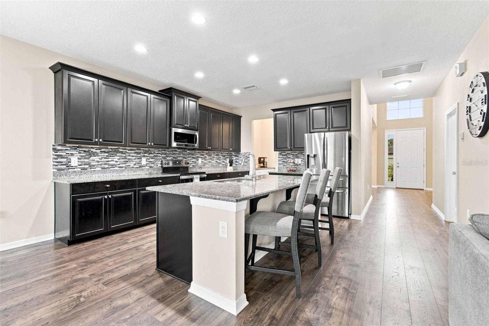 Single Family Residence at 19065 MALINCHE LOOP, SPRING HILL, photo 8 of 38