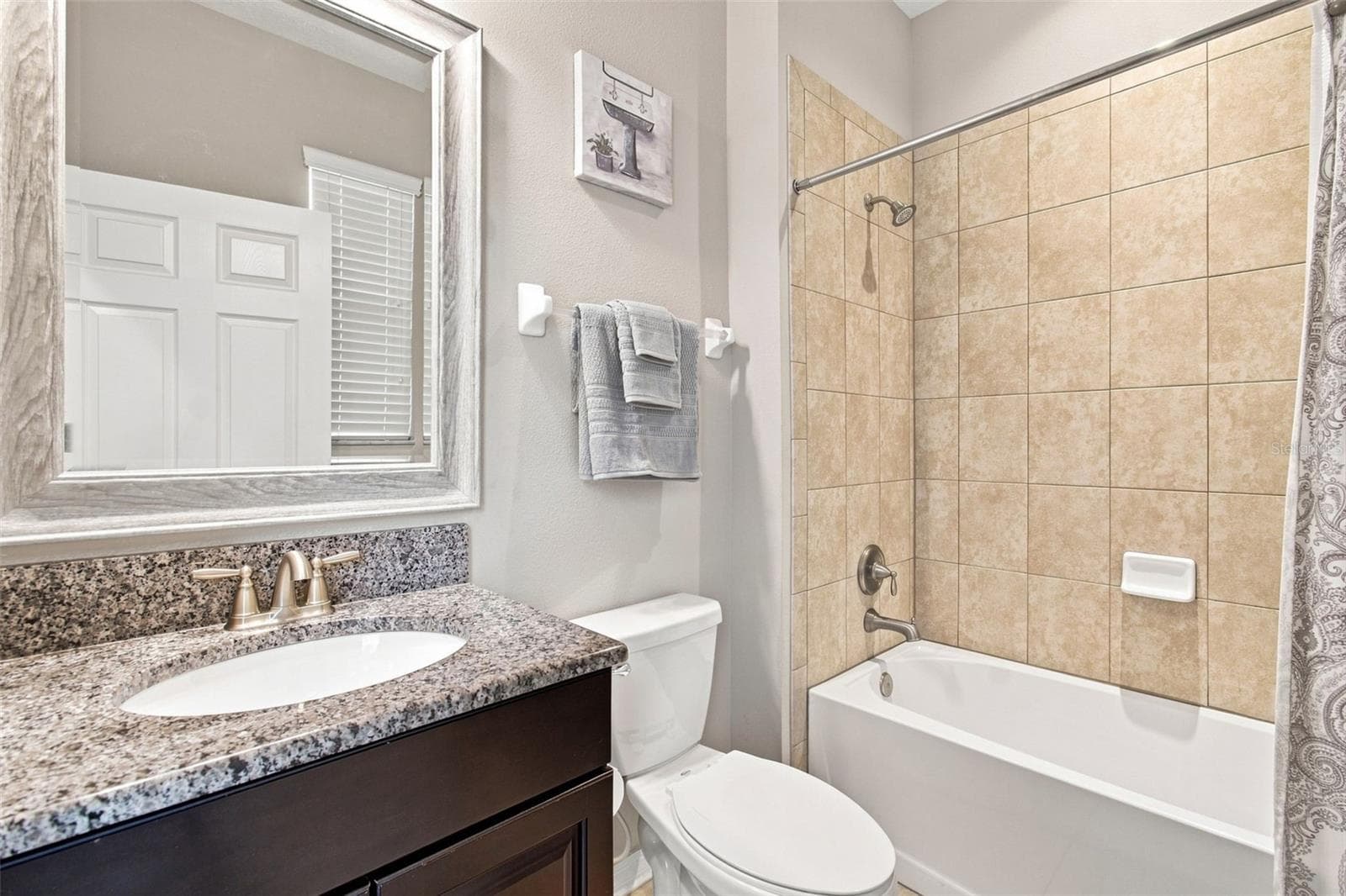 Single Family Residence at 19065 MALINCHE LOOP, SPRING HILL, photo 12 of 38