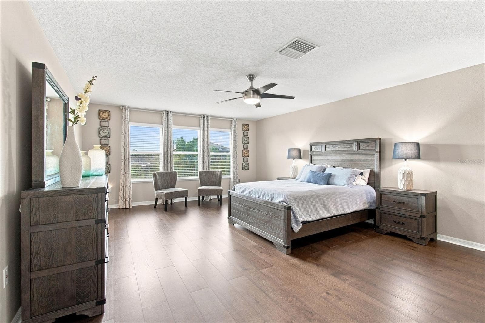 Single Family Residence at 19065 MALINCHE LOOP, SPRING HILL, photo 14 of 38
