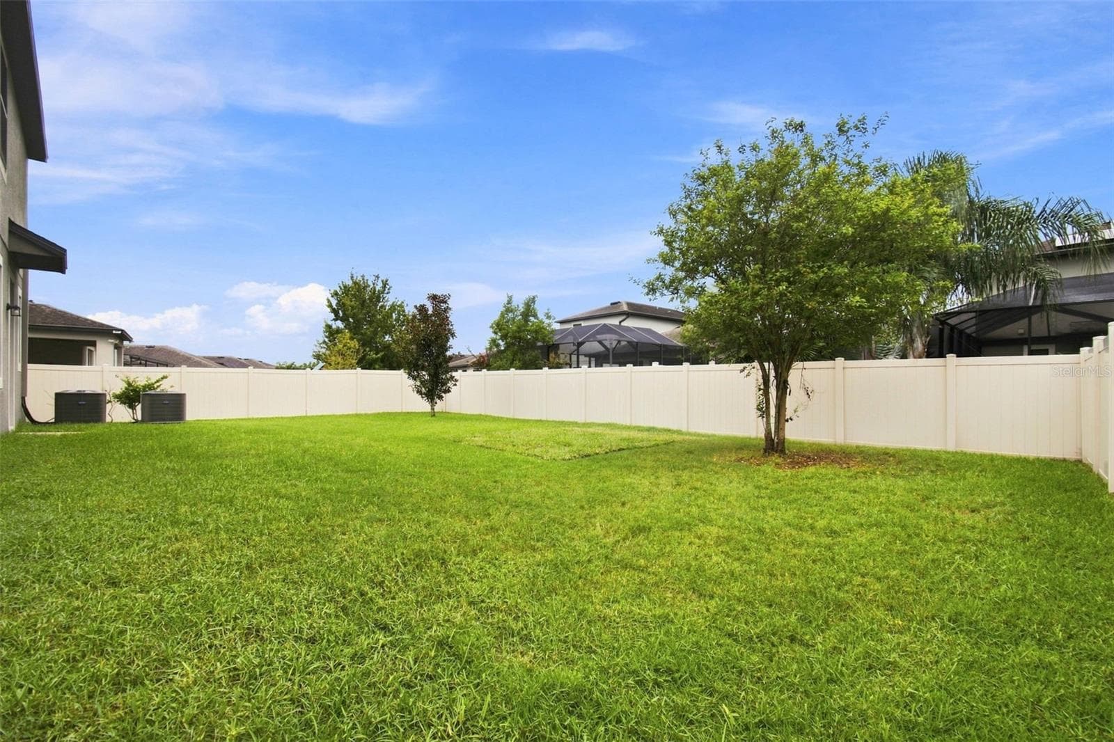 Single Family Residence at 19065 MALINCHE LOOP, SPRING HILL, photo 27 of 38