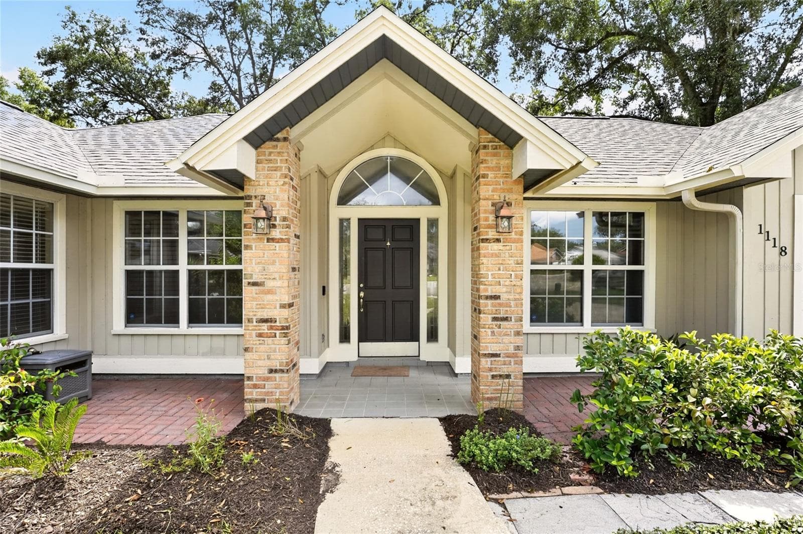1118 SW 82ND TER