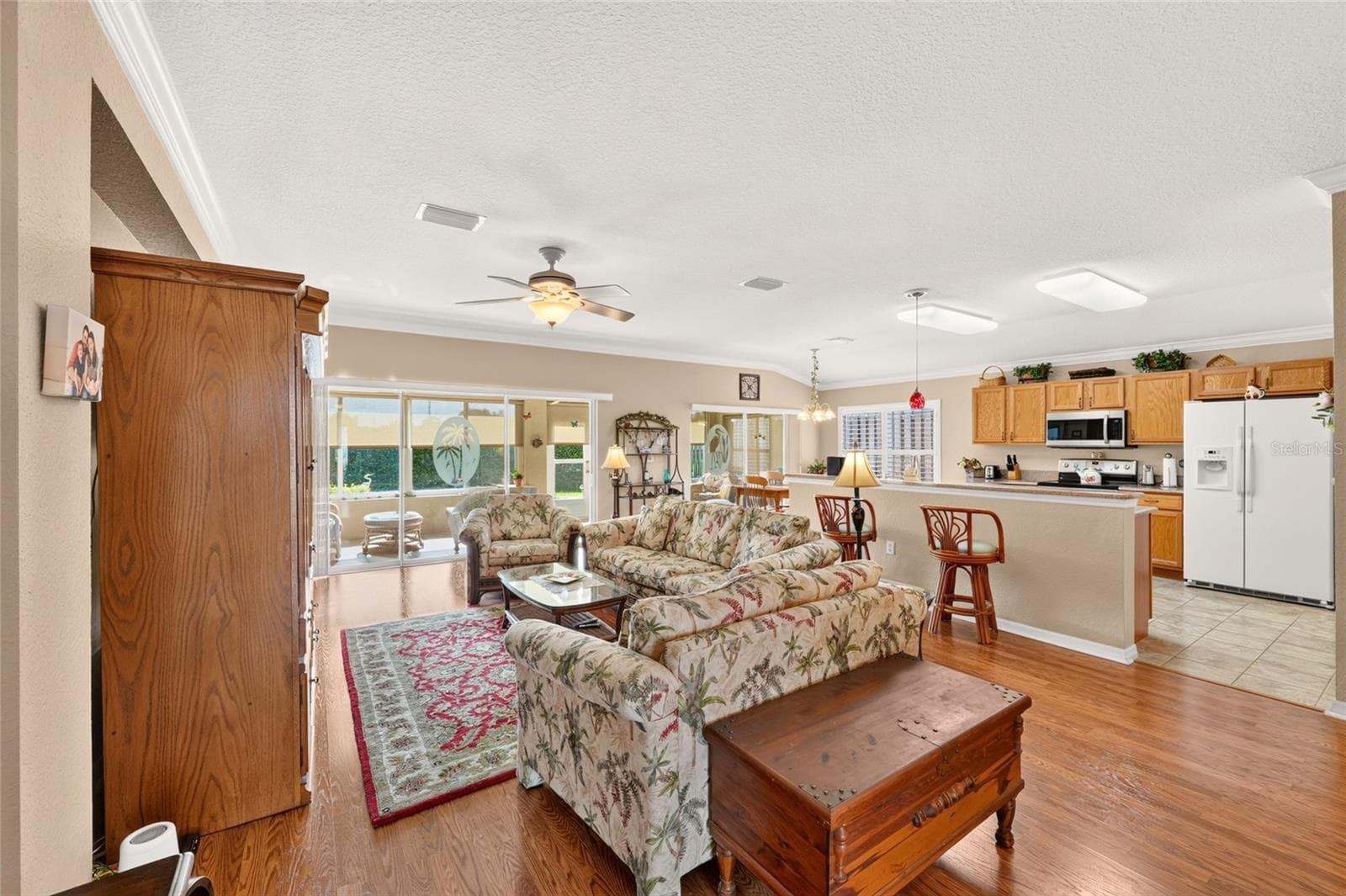 Great Room - 13996 SE 94TH AVE, SUMMERFIELD