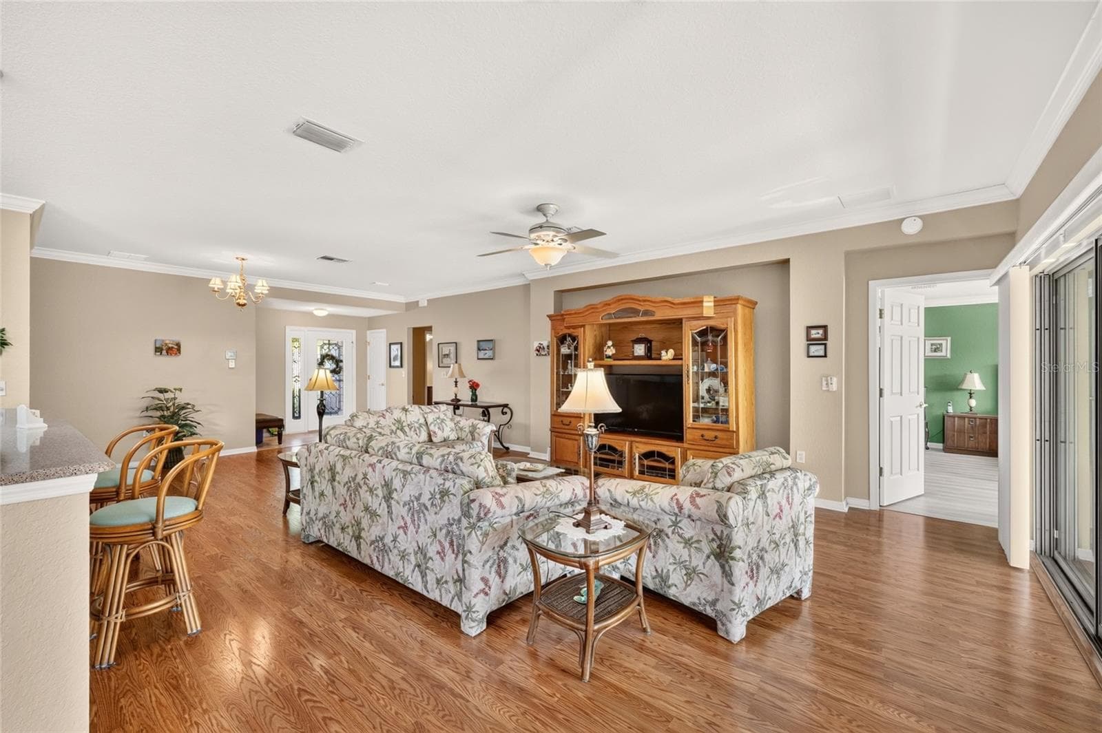 Great Room - 13996 SE 94TH AVE, SUMMERFIELD