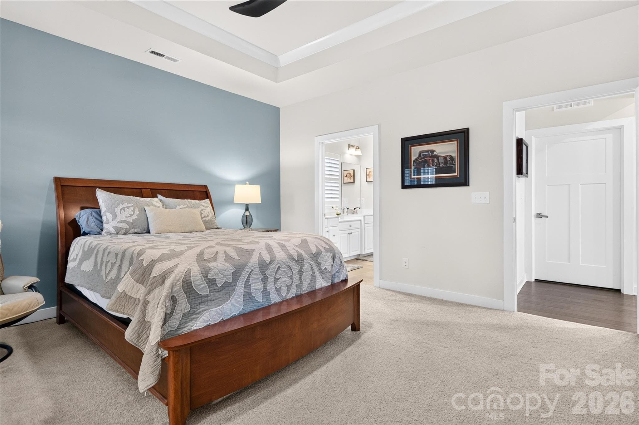 Single Family Residence at 5219 Larewood Drive, Charlotte, photo 17 of 43