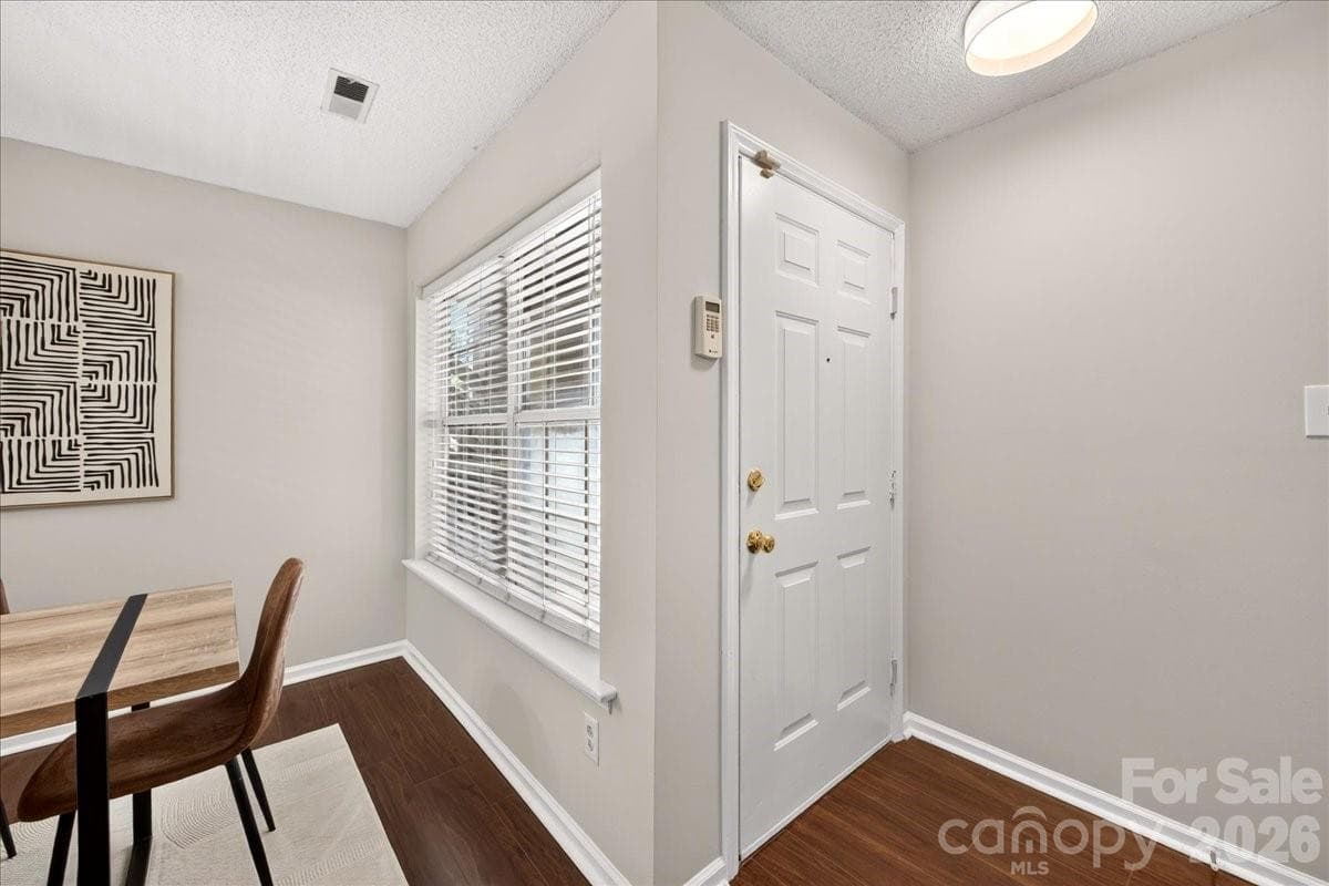 Condominium at 5011 Sharon Road, Charlotte, photo 8 of 39
