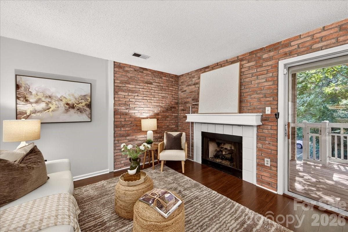 Condominium at 5011 Sharon Road, Charlotte, photo 10 of 39