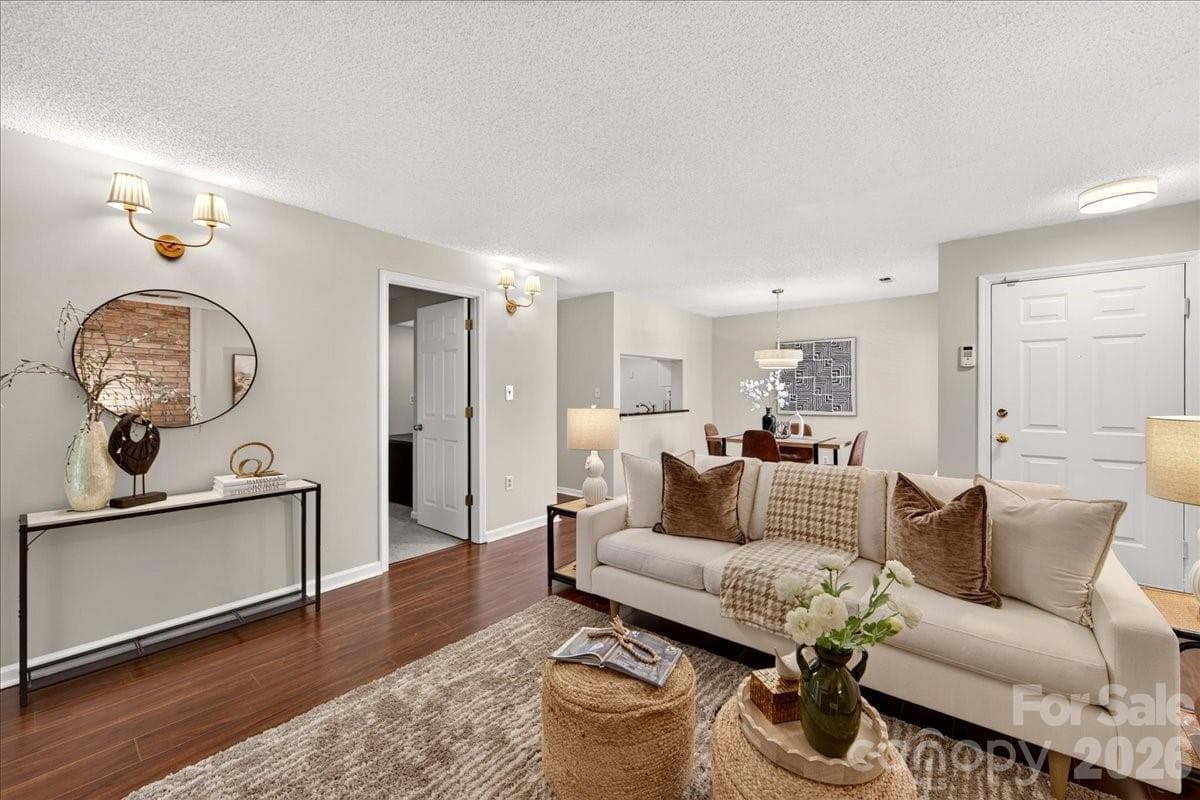 Condominium at 5011 Sharon Road, Charlotte, photo 13 of 39