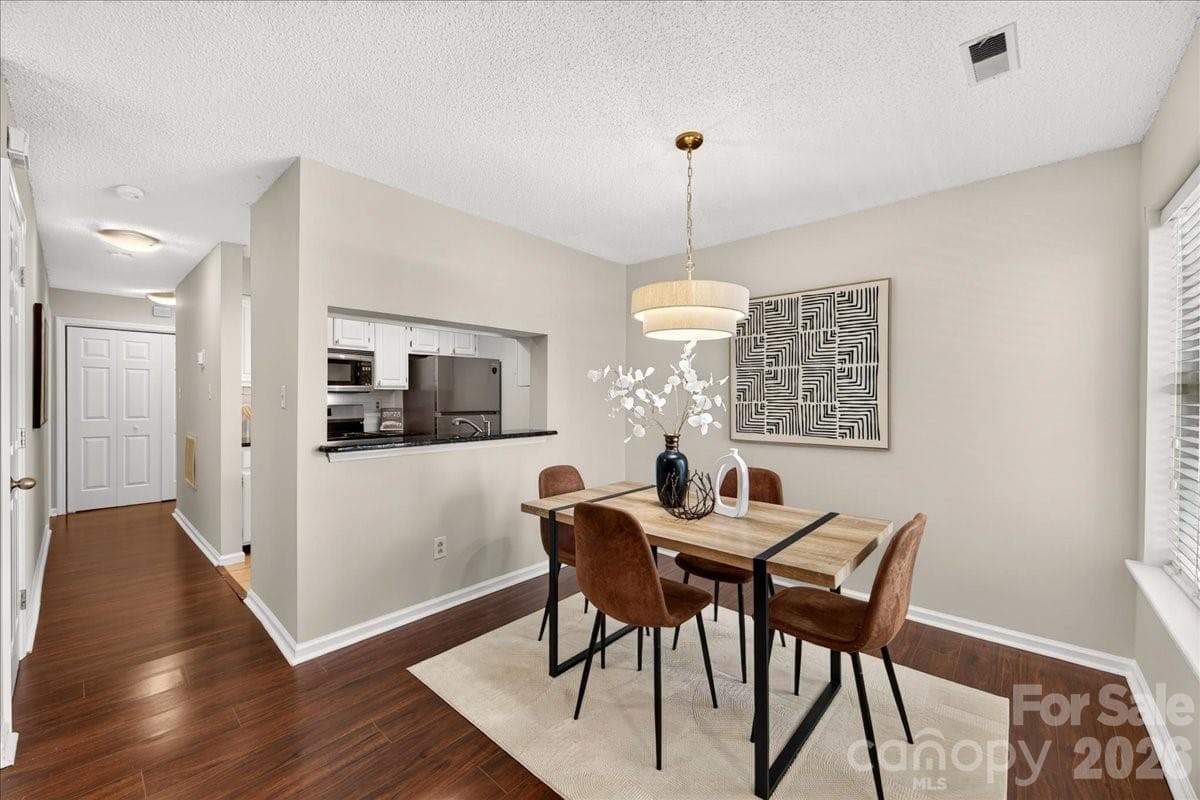 Condominium at 5011 Sharon Road, Charlotte, photo 15 of 39