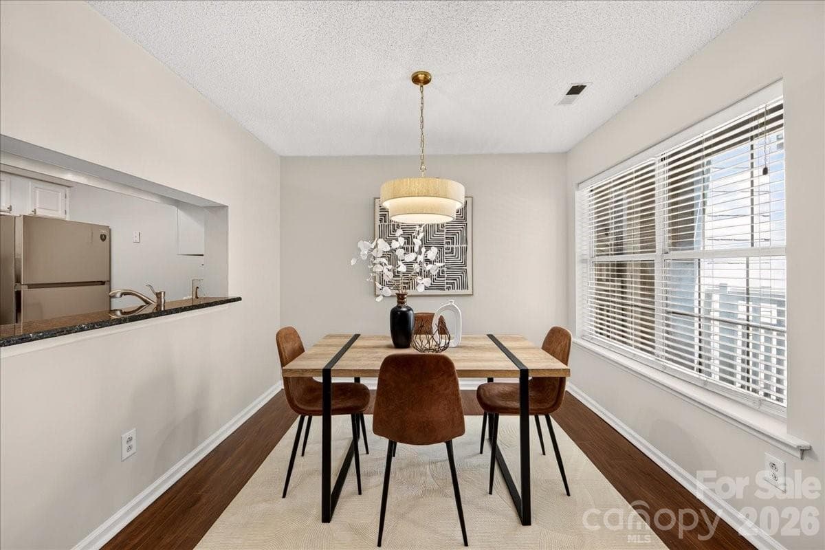 Condominium at 5011 Sharon Road, Charlotte, photo 16 of 39