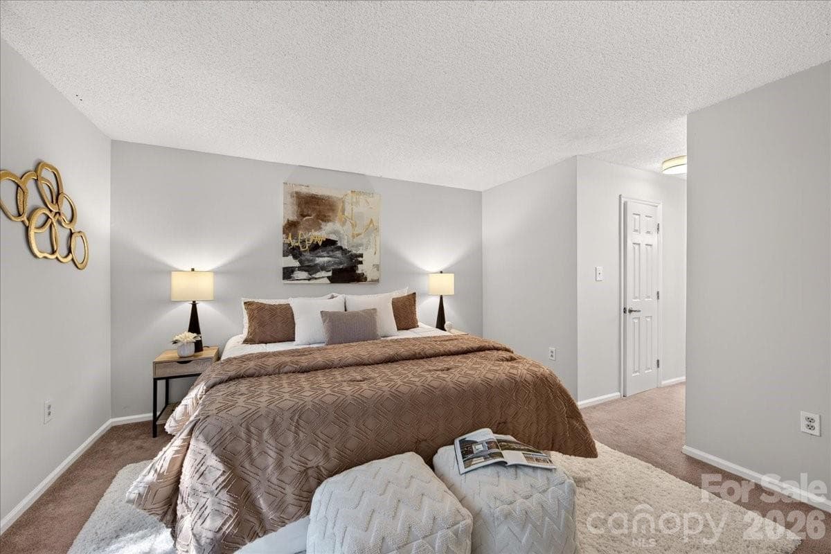 Condominium at 5011 Sharon Road, Charlotte, photo 27 of 39