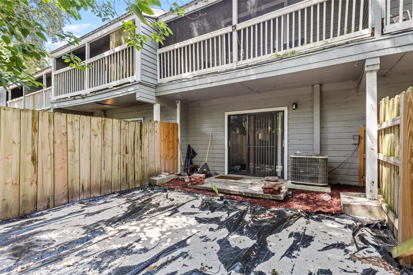 Townhouse at 1910 W SLIGH AVE #E102, TAMPA, photo 21 of 31