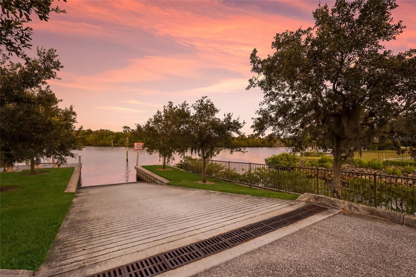 Single Family Residence at 1622 CHANNELSIDE PL, PARRISH, photo 95 of 97