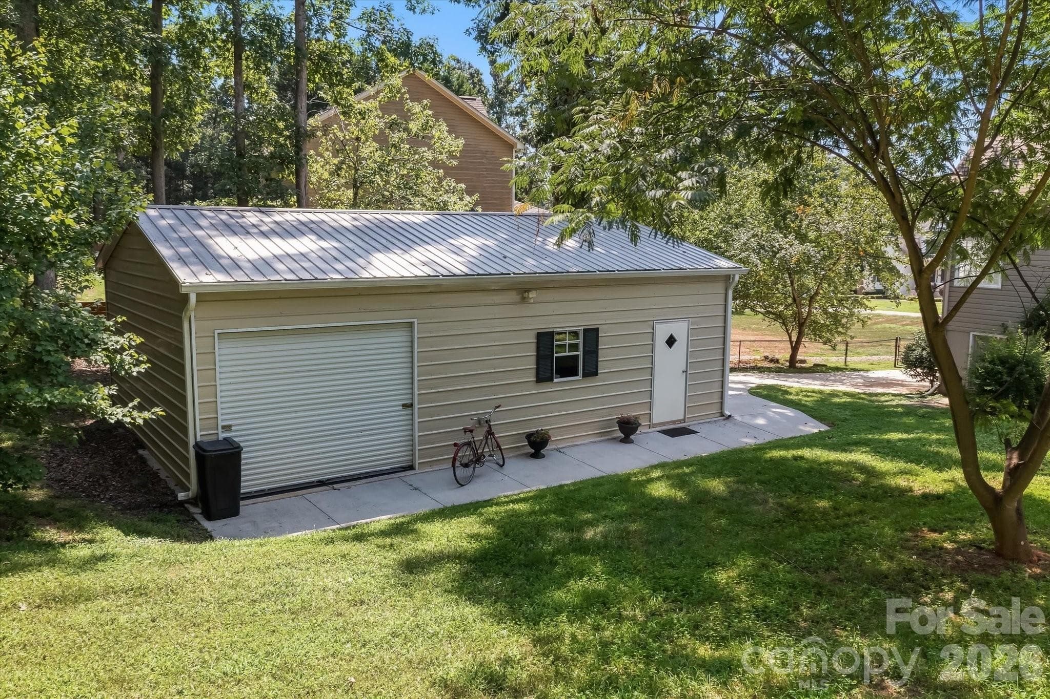 6168 Neptune Drive