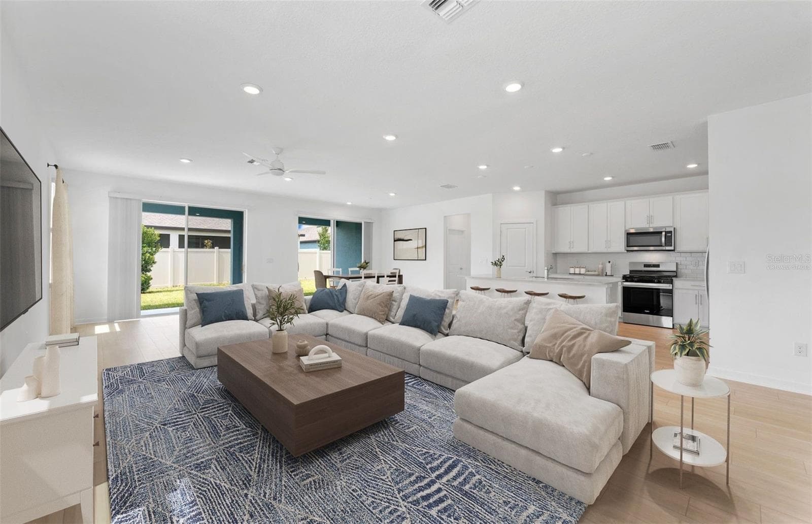 Virtually Staged - Open Gathering Room - 37405 CLINCH CIR, ZEPHYRHILLS