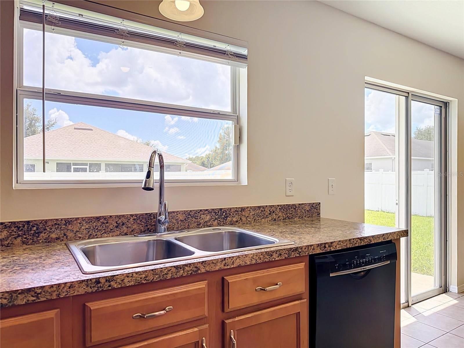 Single Family Residence at 12944 BOGGY POINTE DR, ORLANDO, photo 28 of 65