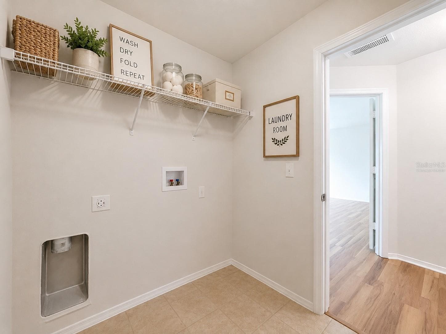 Virtually staged - 12944 BOGGY POINTE DR, ORLANDO
