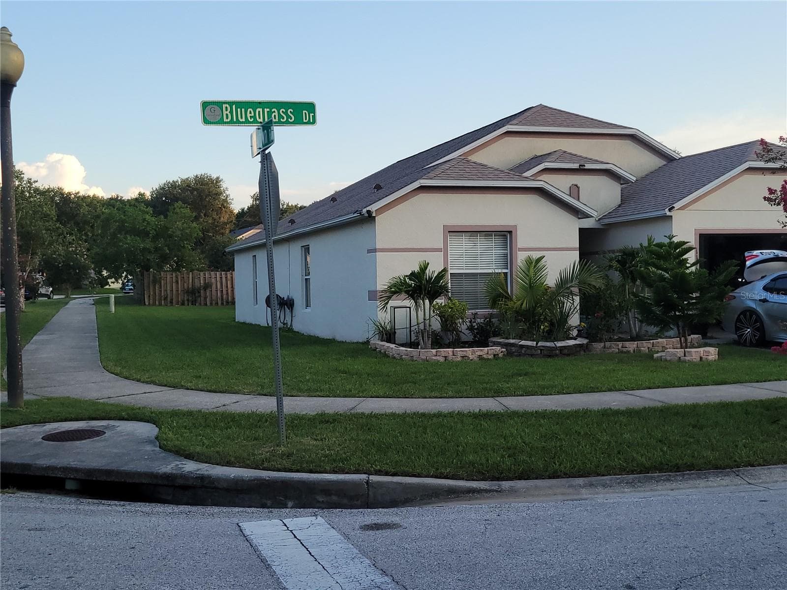 Single Family Residence at 1146 BLUEGRASS DR, GROVELAND, photo 9 of 10
