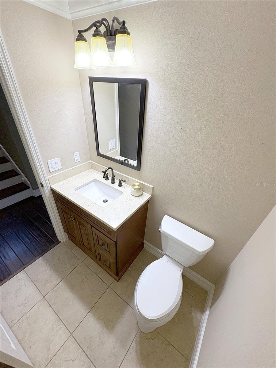 Townhouse at 9632 BAY GROVE LN, TAMPA, photo 15 of 35