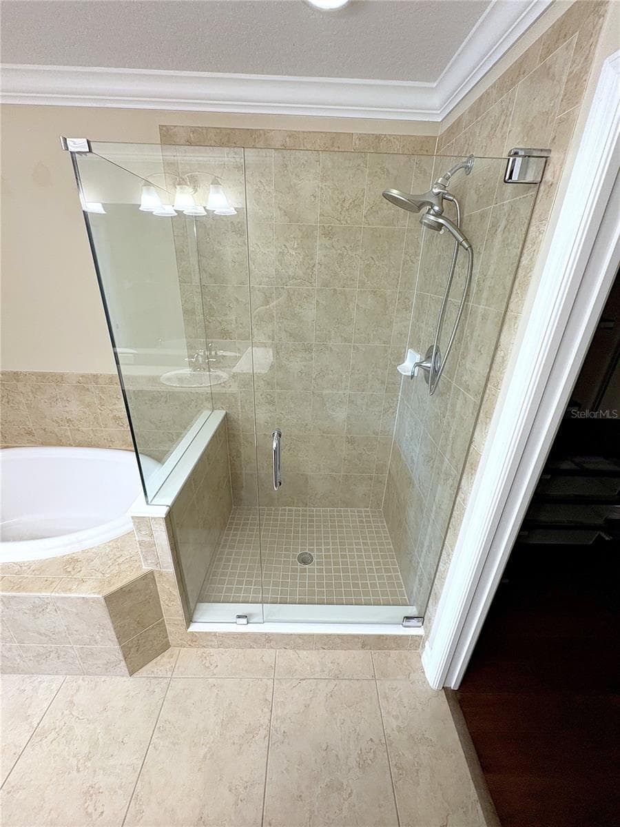 Townhouse at 9632 BAY GROVE LN, TAMPA, photo 23 of 35