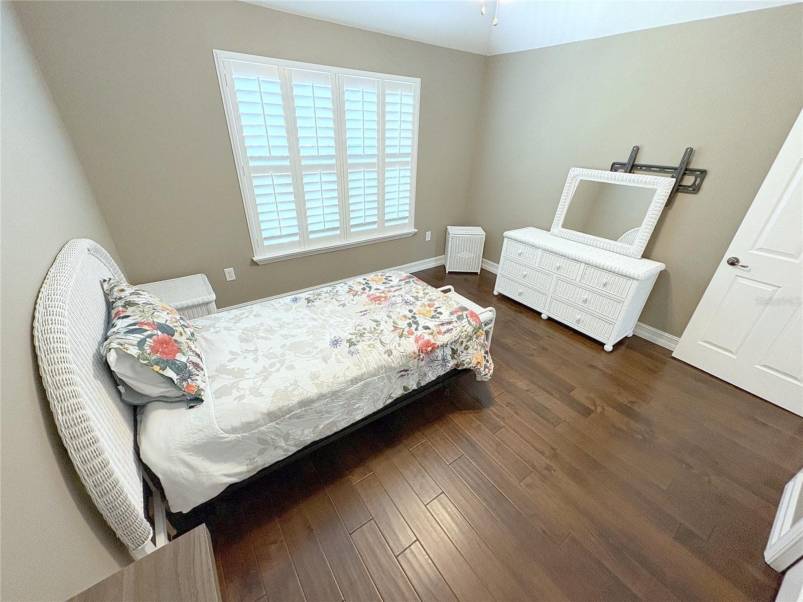 Townhouse at 9632 BAY GROVE LN, TAMPA, photo 29 of 35