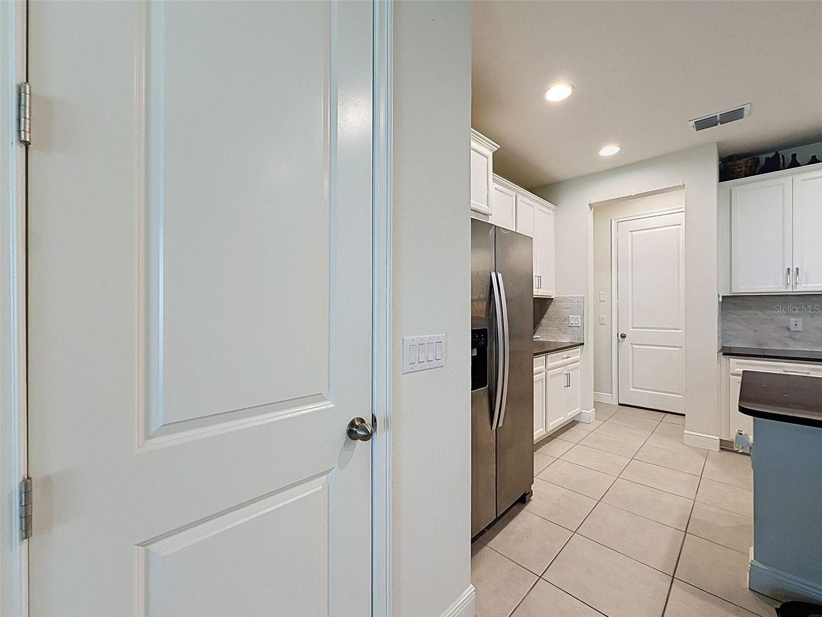 Townhouse at 2404 ARCH AVE, OLDSMAR, photo 16 of 67