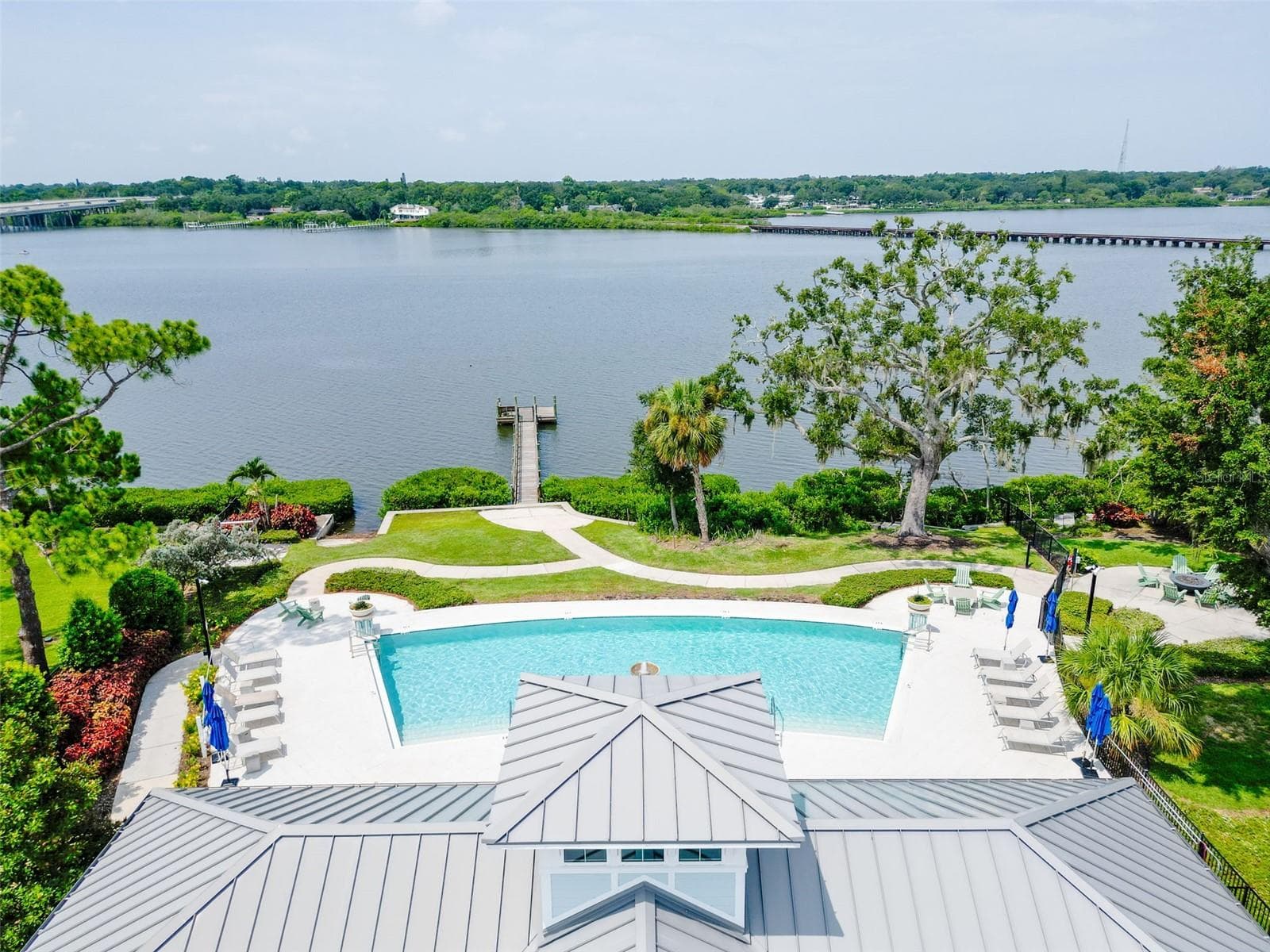 Townhouse at 2404 ARCH AVE, OLDSMAR, photo 63 of 67
