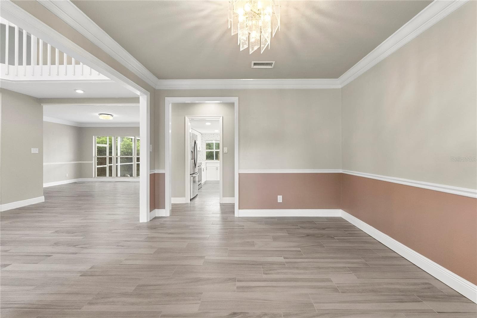 Single Family Residence at 17919 CLEAR LAKE DR, LUTZ, photo 15 of 62