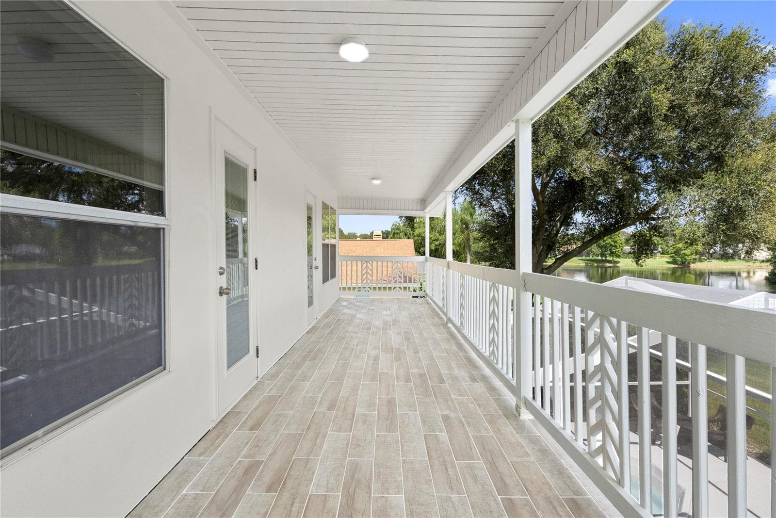 Single Family Residence at 17919 CLEAR LAKE DR, LUTZ, photo 49 of 62