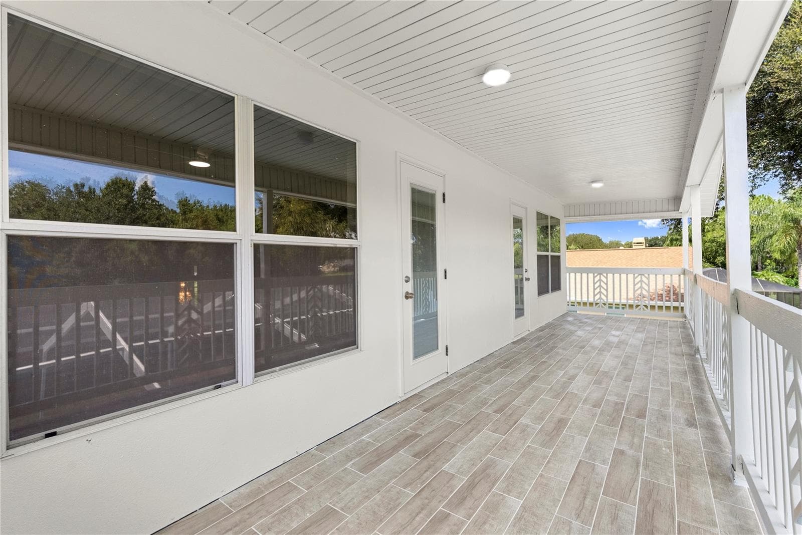 Single Family Residence at 17919 CLEAR LAKE DR, LUTZ, photo 50 of 62
