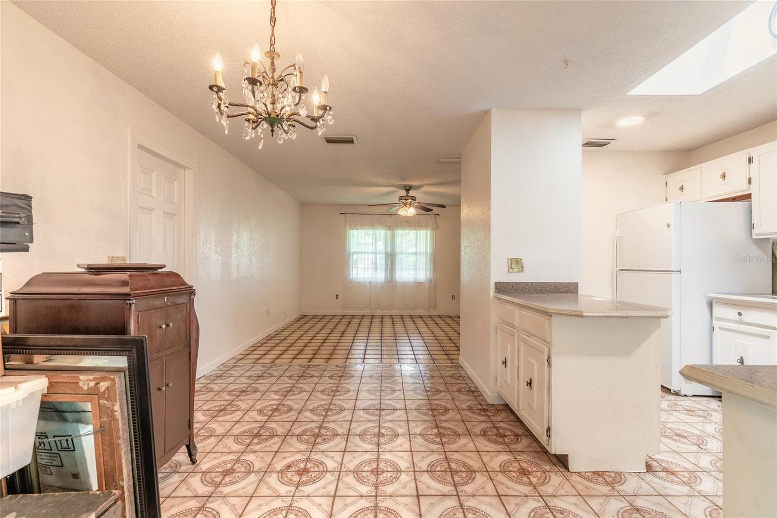 Single Family Residence at 2629 UMBRELLA TREE DR, EDGEWATER, photo 9 of 40