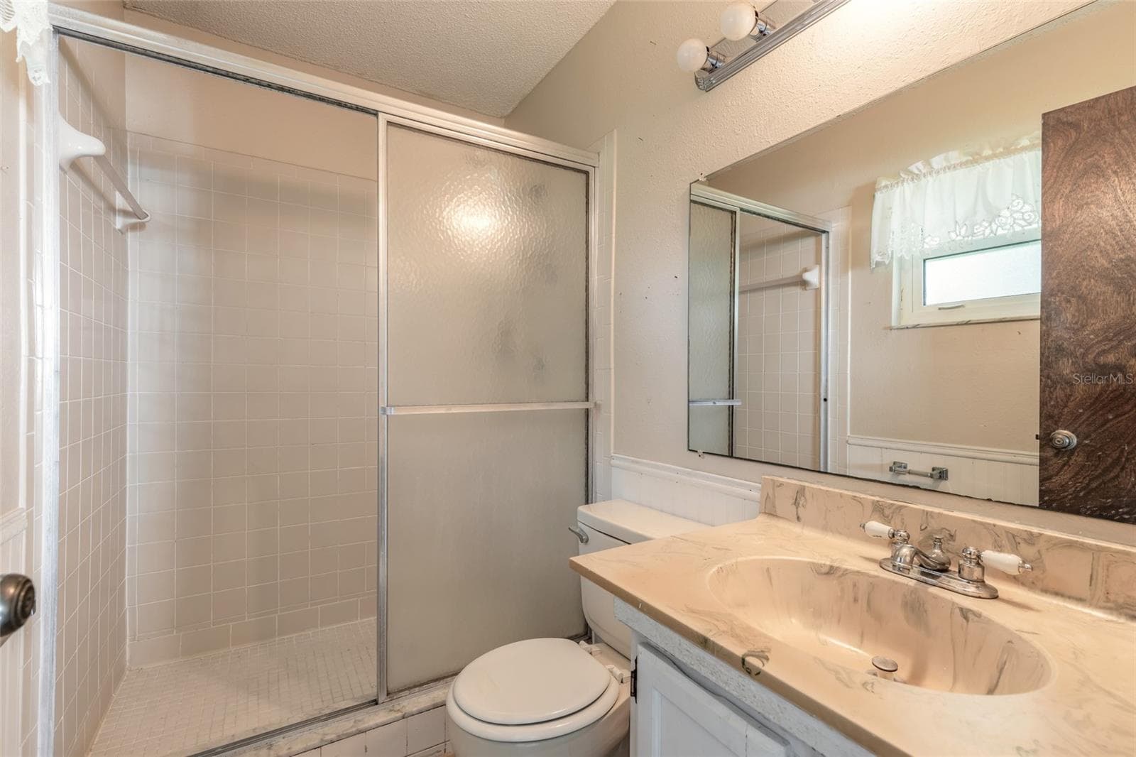 Single Family Residence at 2629 UMBRELLA TREE DR, EDGEWATER, photo 22 of 40