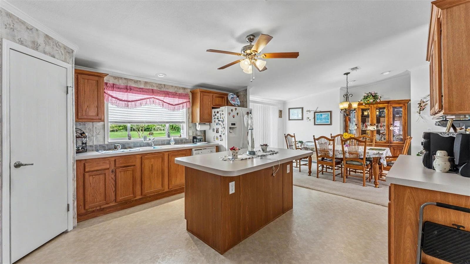 kitchen - 11457 N LINDA MARIE TER, DUNNELLON