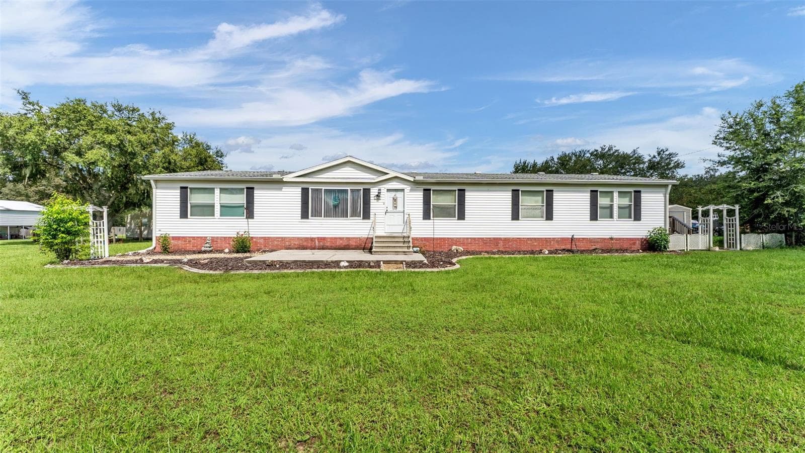 Manufactured Home at 11457 N LINDA MARIE TER, DUNNELLON, photo 45 of 56