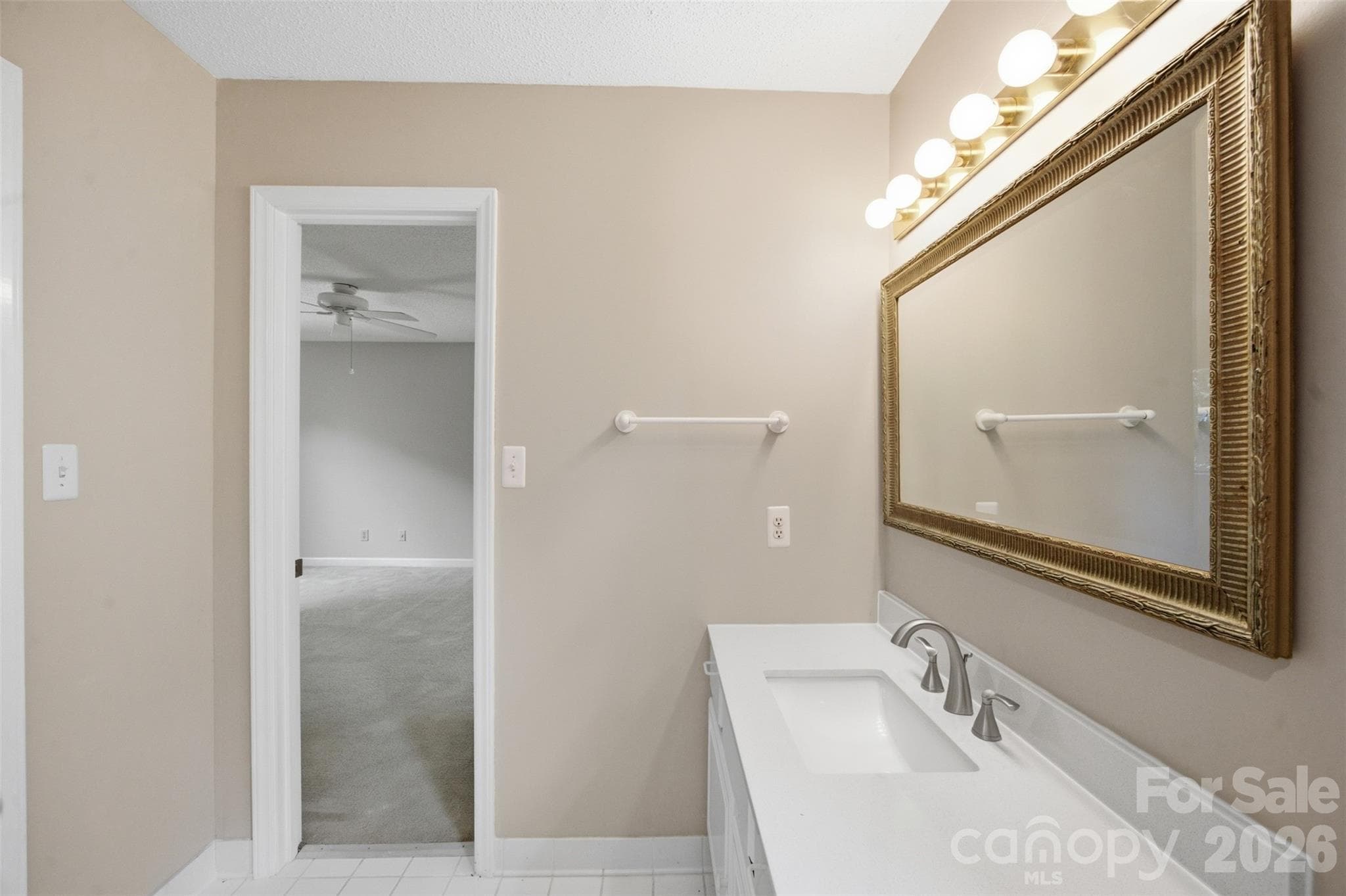 Guest Bathroom - 13432 Windward Cove, Charlotte