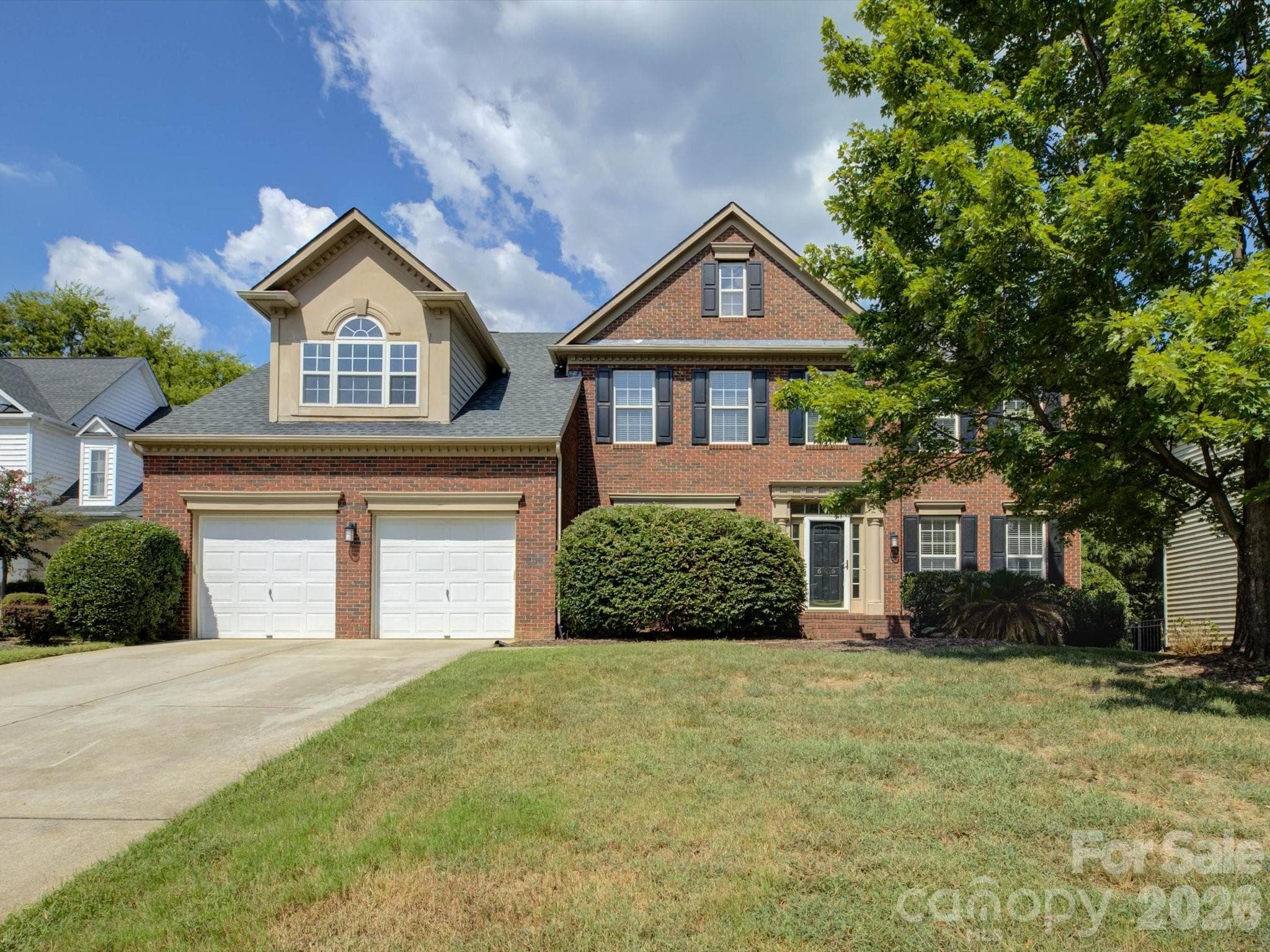 605 Queenswater Lane