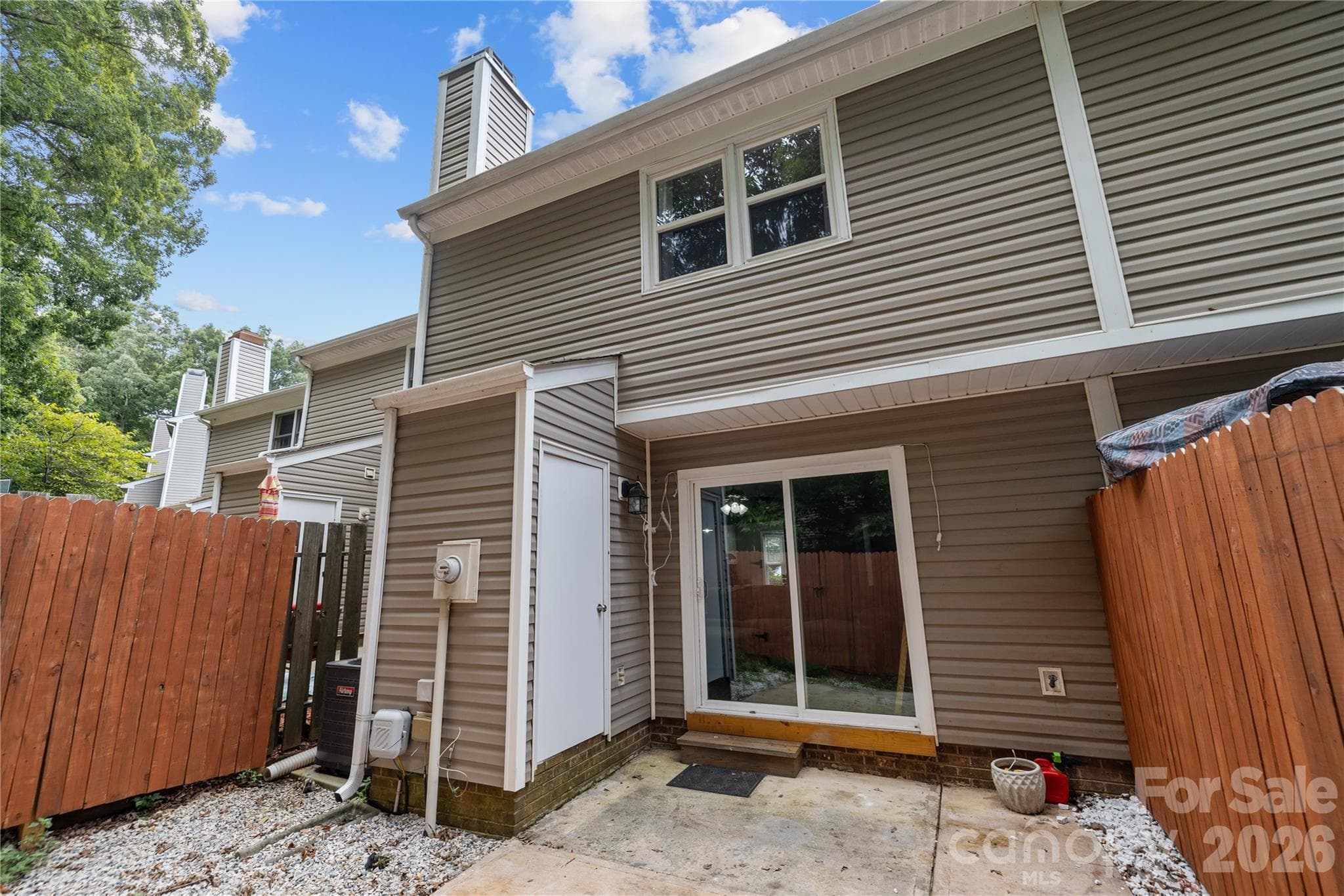 Townhouse at 8407 Rust Wood Place, Charlotte, photo 19 of 22