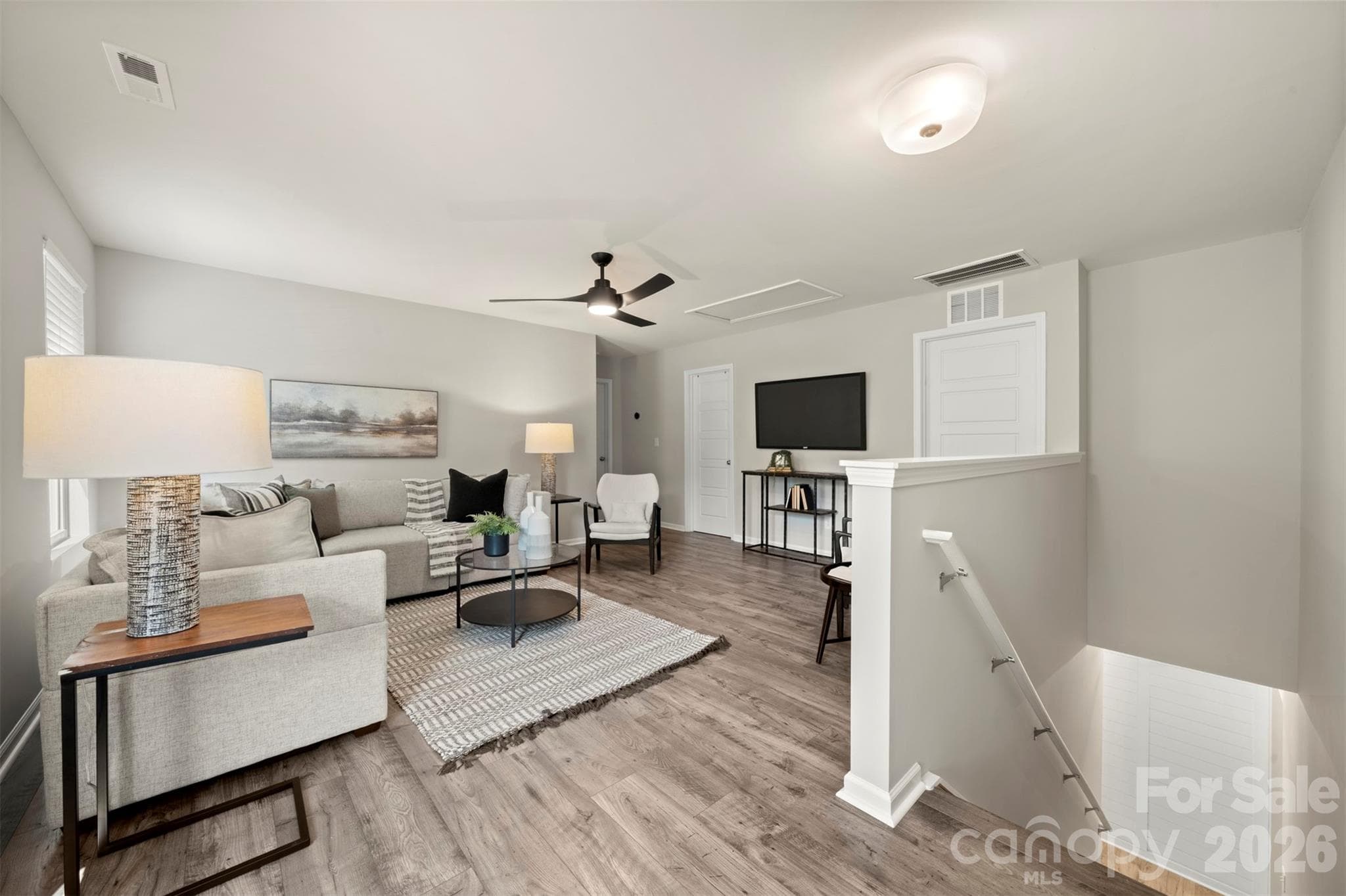 Bonus Living Loft - 1115 Streamside Lane, York