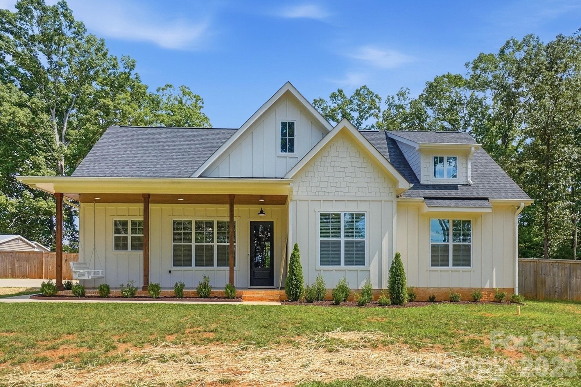369 Sunderland Road