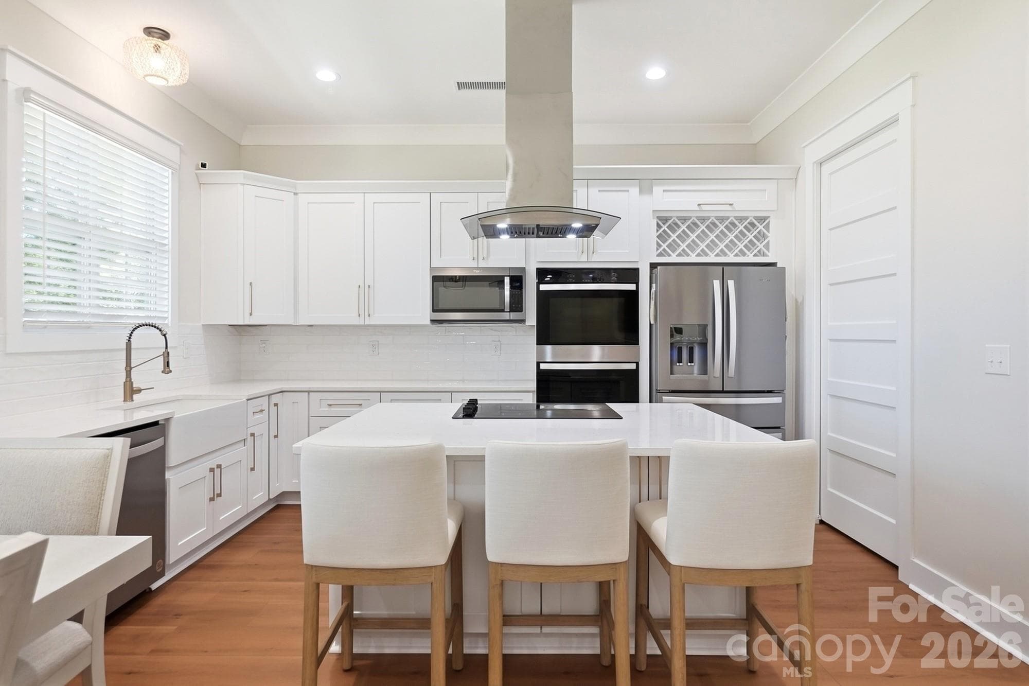 Single Family Residence at 369 Sunderland Road, Belmont, photo 4 of 39