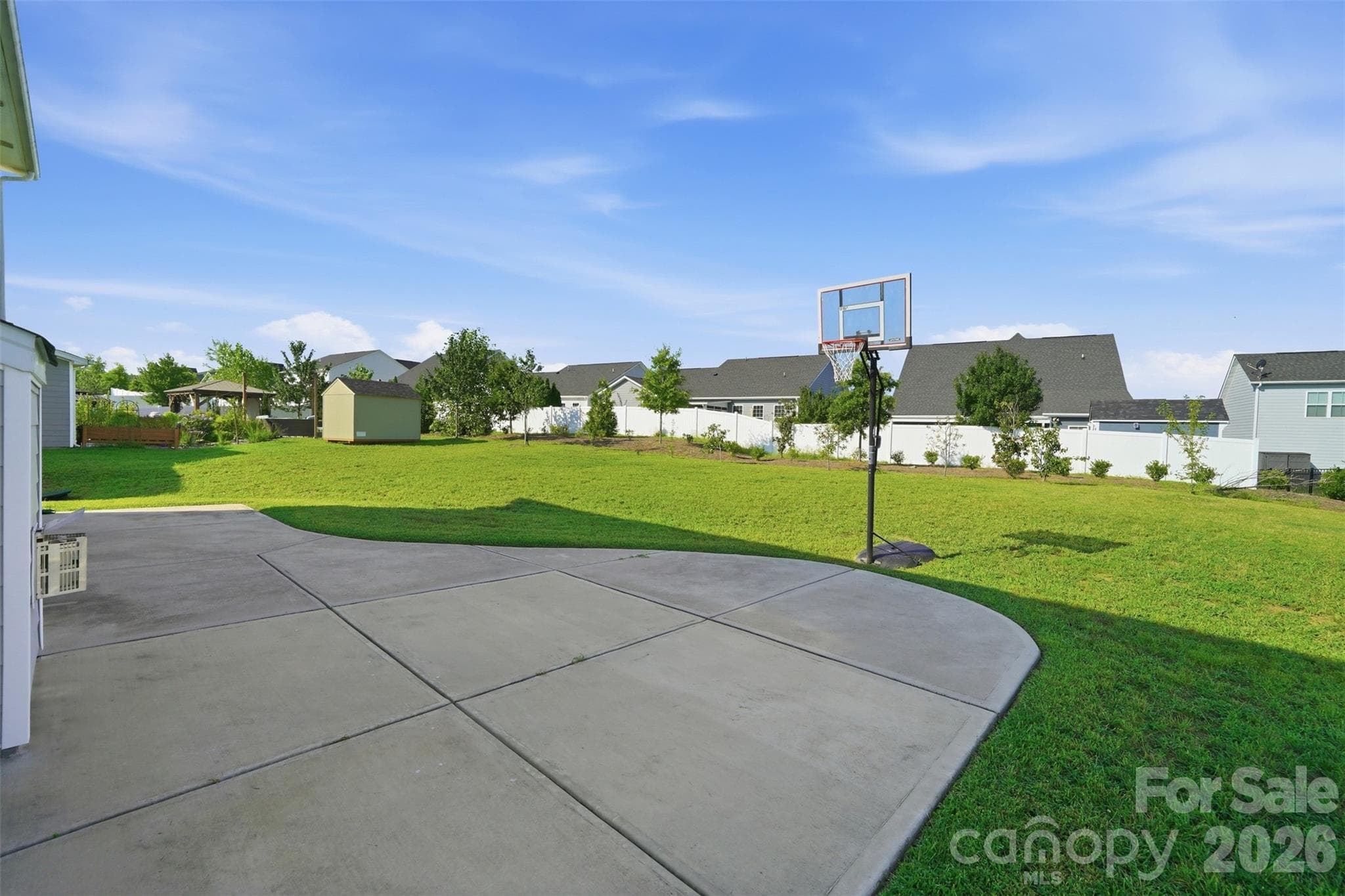 Single Family Residence at 11124 Vanguard Parkway, Huntersville, photo 39 of 43
