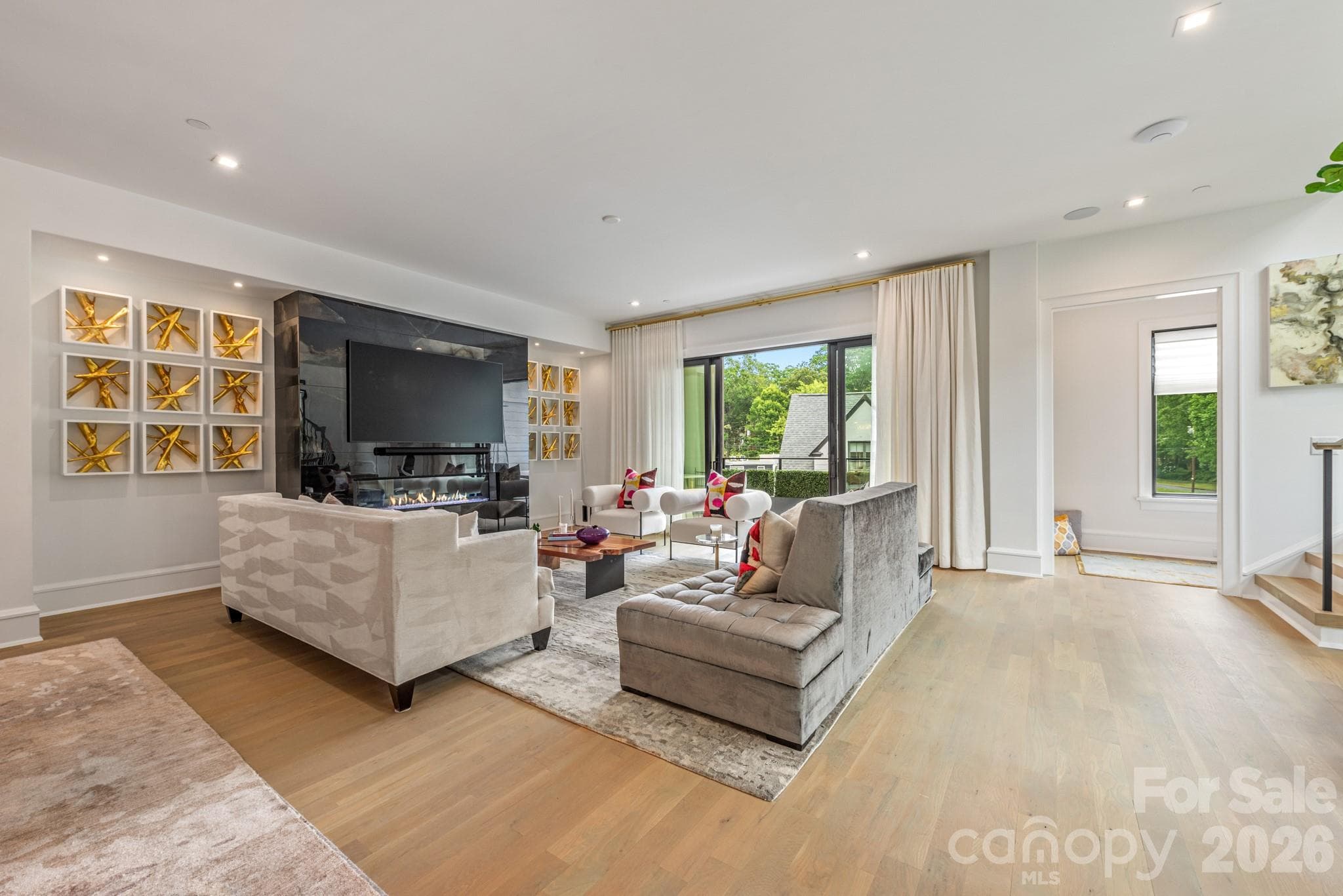 Condominium at 610 Queens Road, Charlotte, photo 14 of 43