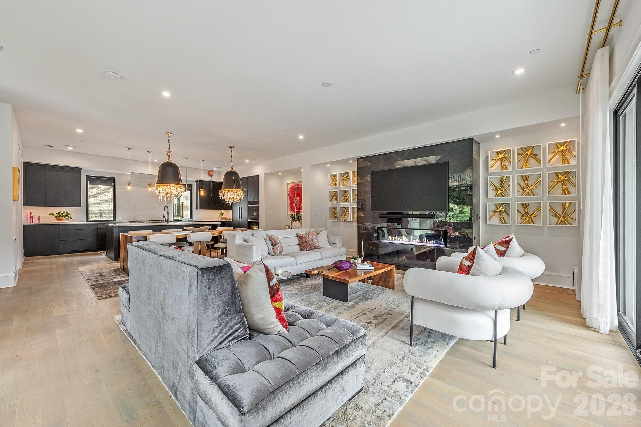 See all the designer selections for yourself - 610 Queens Road, Charlotte