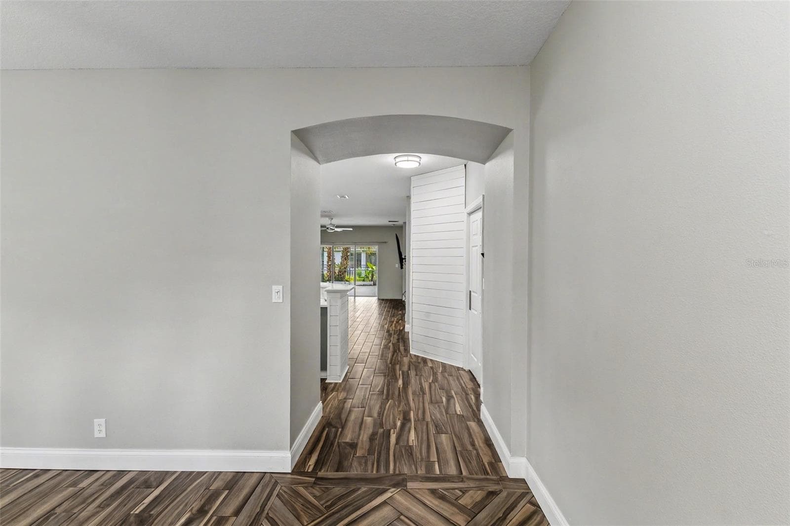 Single Family Residence at 113 WETHERSFIELD CT, DELAND, photo 10 of 55
