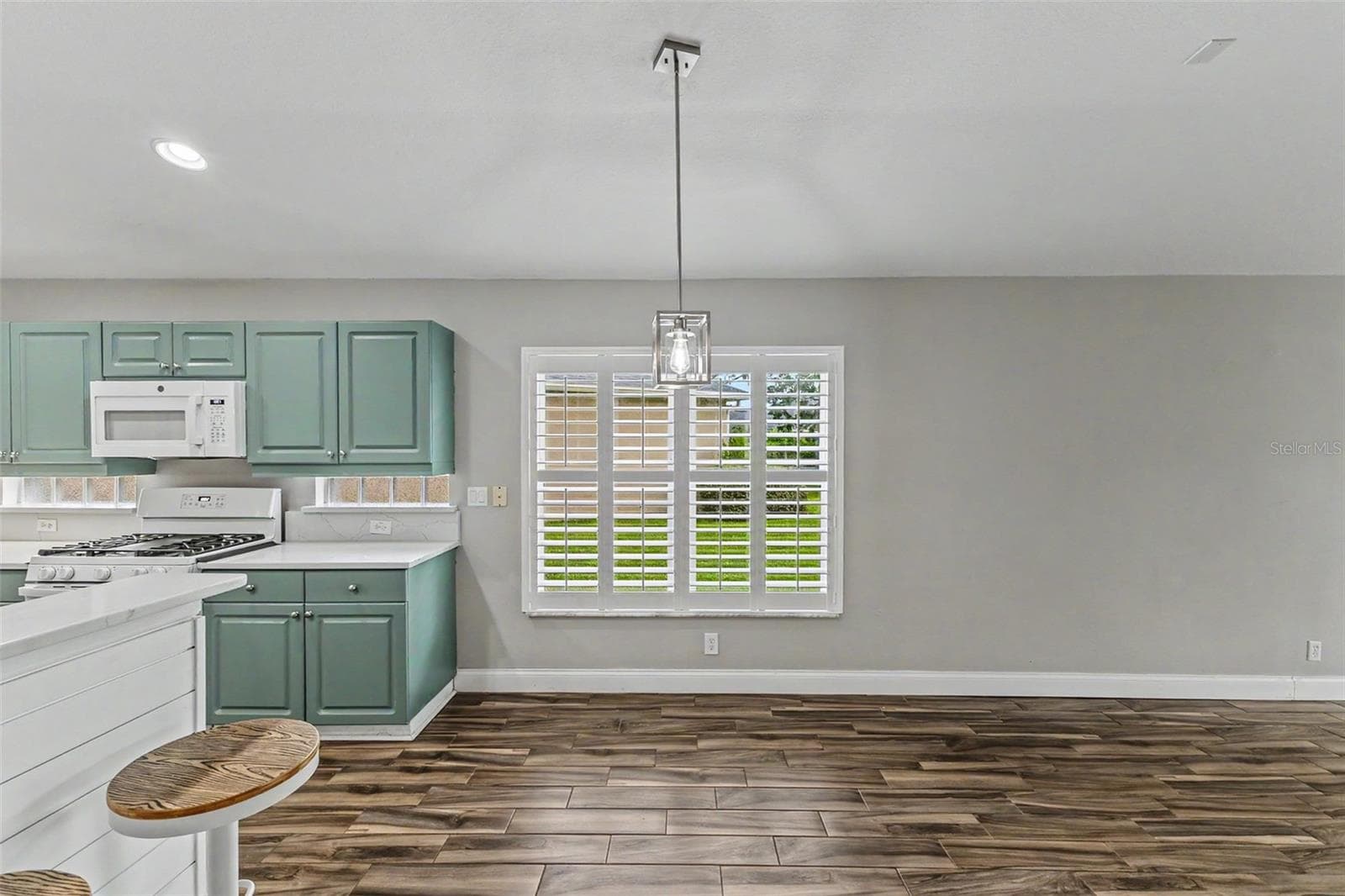 Single Family Residence at 113 WETHERSFIELD CT, DELAND, photo 19 of 55