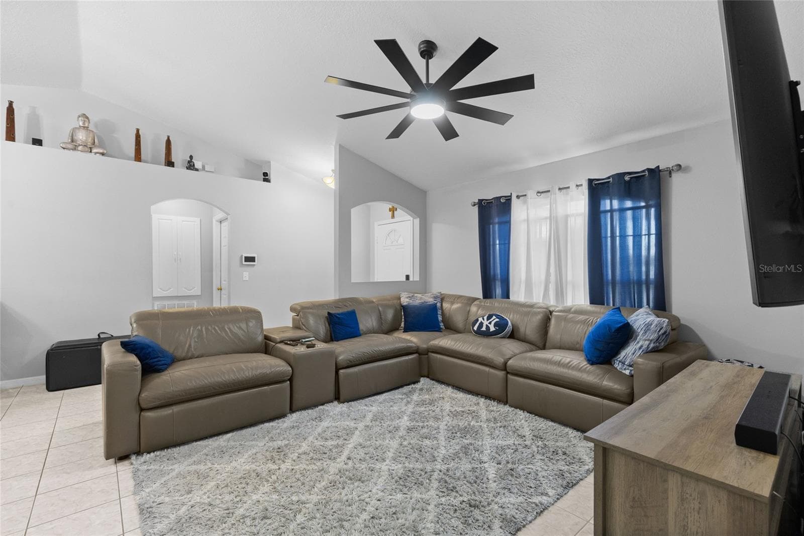 Single Family Residence at 2440 AINSWORTH AVE, DELTONA, photo 6 of 28