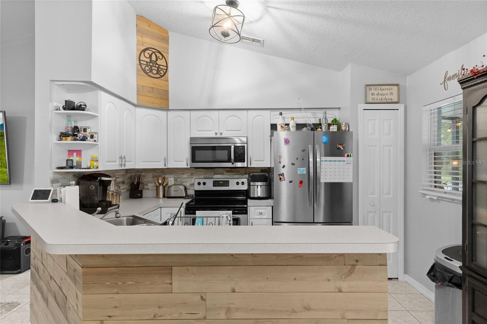 Single Family Residence at 2440 AINSWORTH AVE, DELTONA, photo 13 of 28