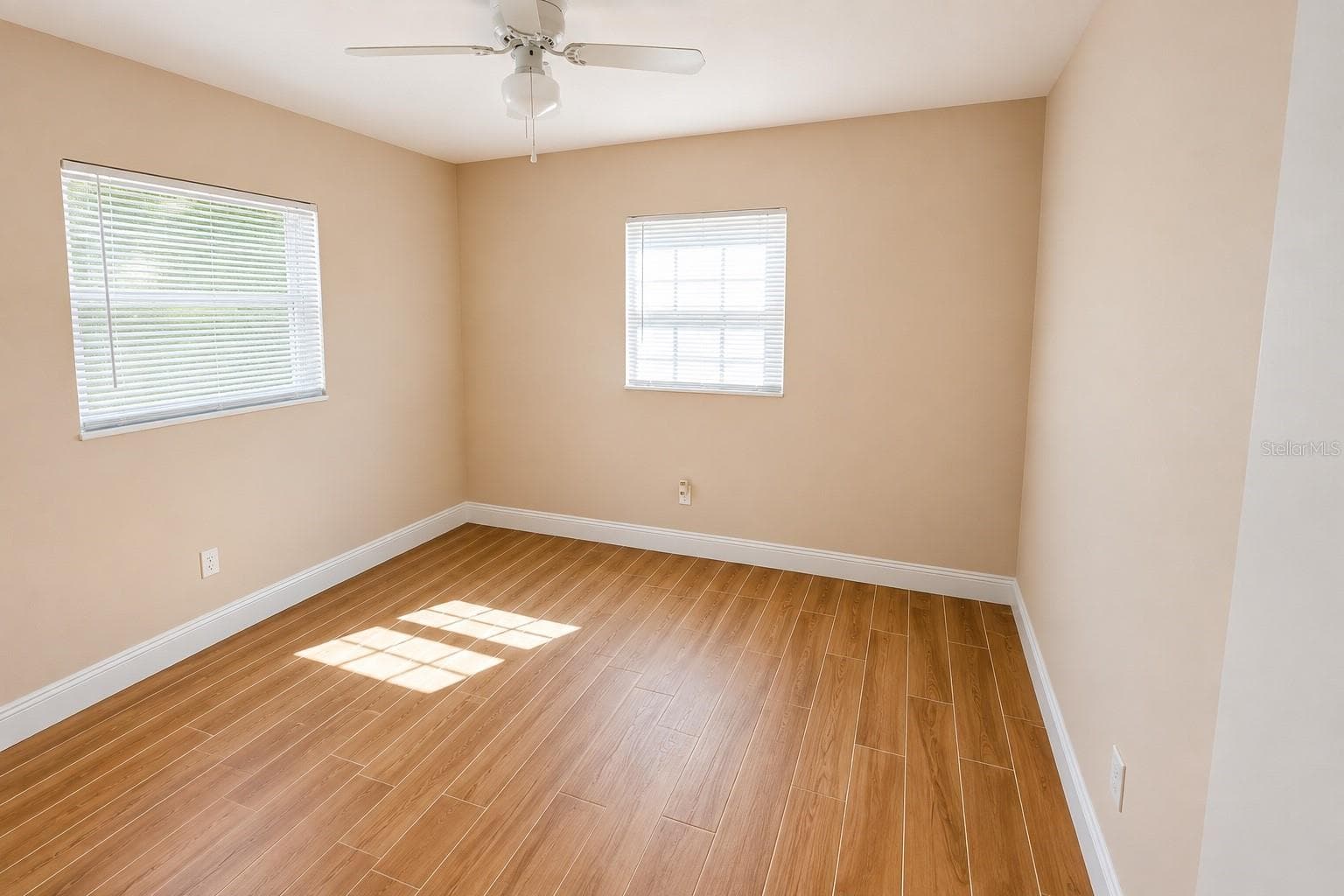 Single Family Residence at 6041 DUBLIN DR, NEW PORT RICHEY, photo 9 of 14