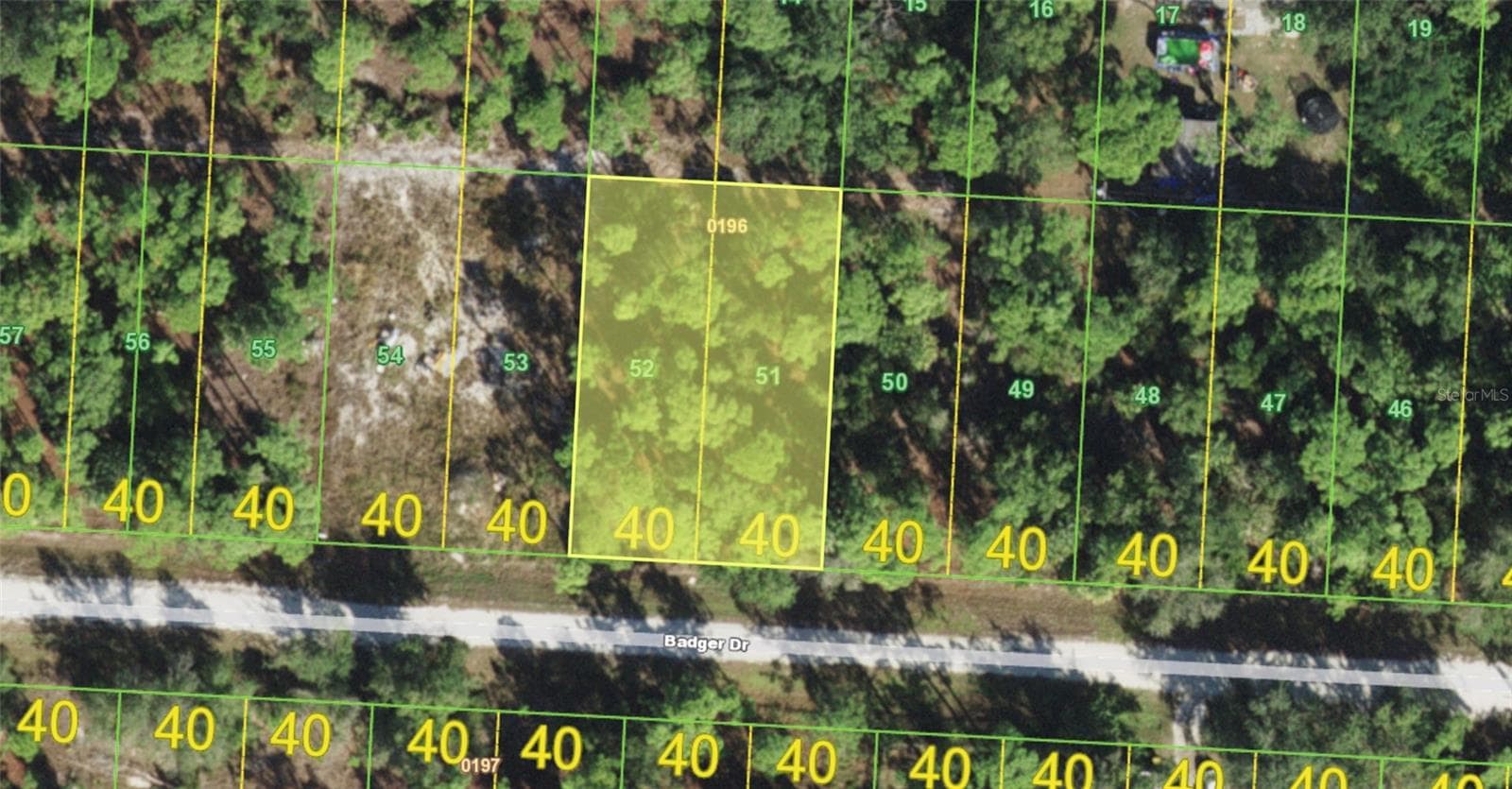27076/27080 BADGER DR